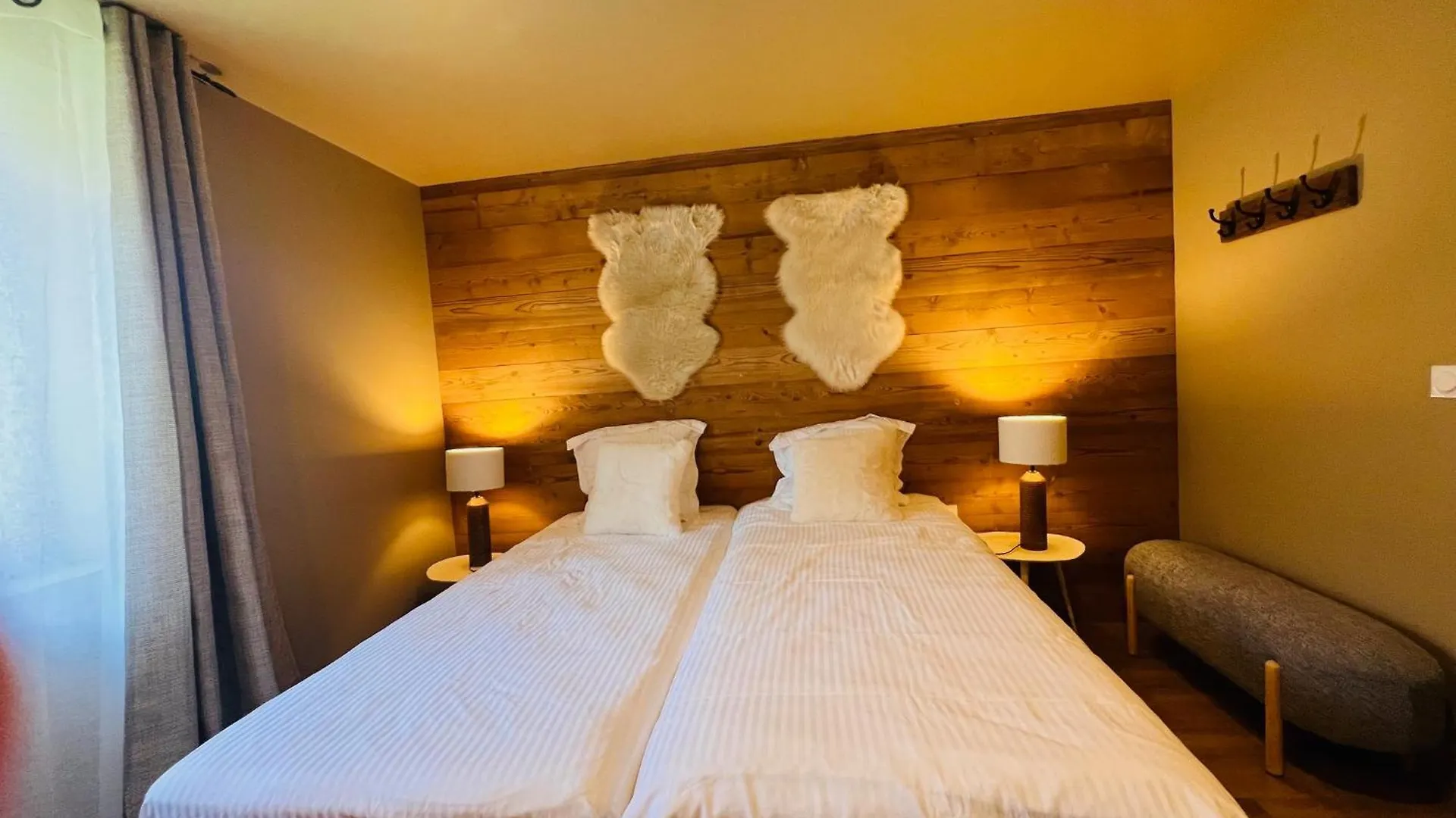 Chalet Crystal By Carlon Luxury Rentals Guchan